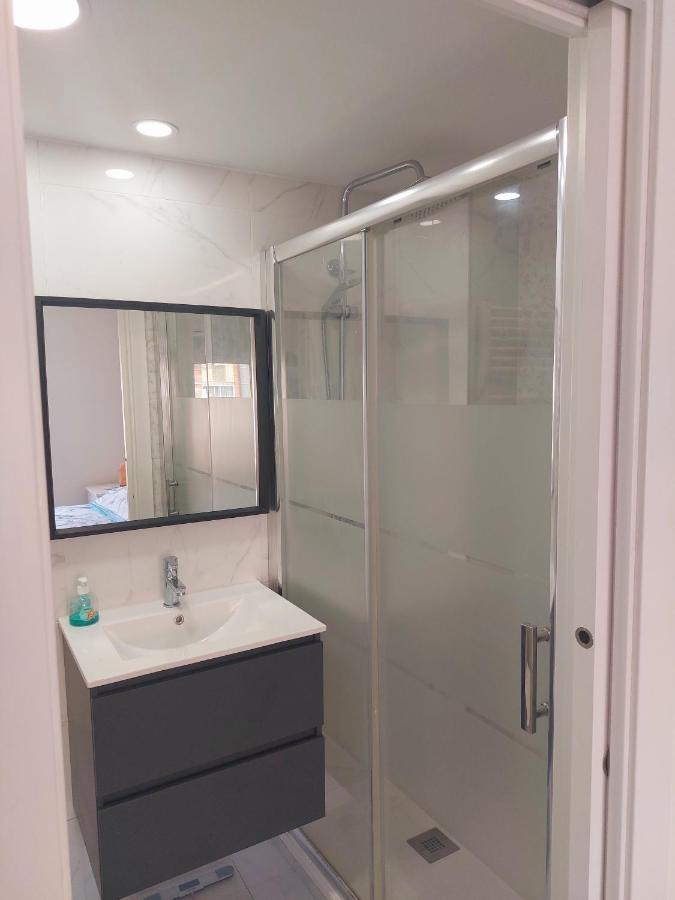 Apartamento Cuidad Ciencias Валенсія Екстер'єр фото