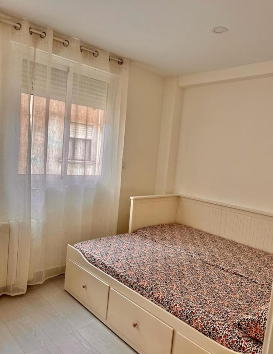 Apartamento Cuidad Ciencias Валенсія Екстер'єр фото